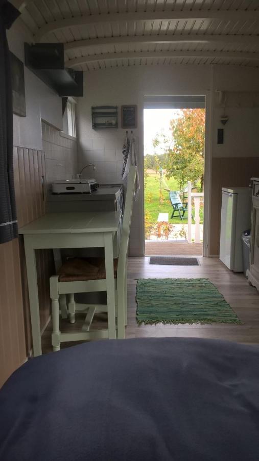 Onstwedde Pipowagen Elsebein Groningen Westerwolde Unieke Ligging Met Eigen Tuin En Vrij Uitzicht Over Veld Naar Natuurgebied מראה חיצוני תמונה